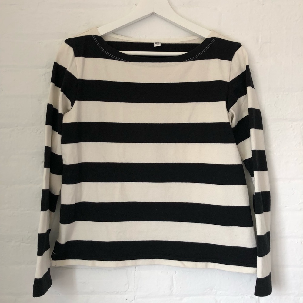 Uniqlo striped boat neck
